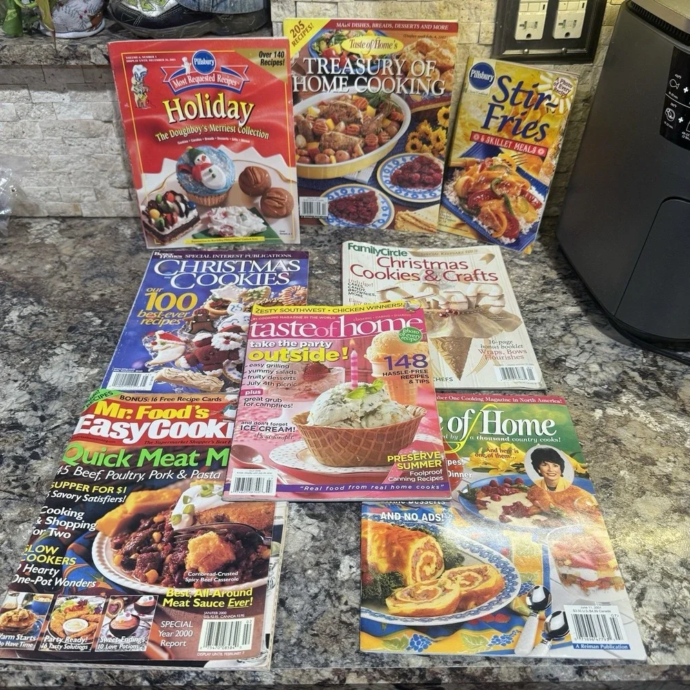 Vintage Lot 15 Cooking Magazines/booklets Baking Grilling Taste Of Home +more